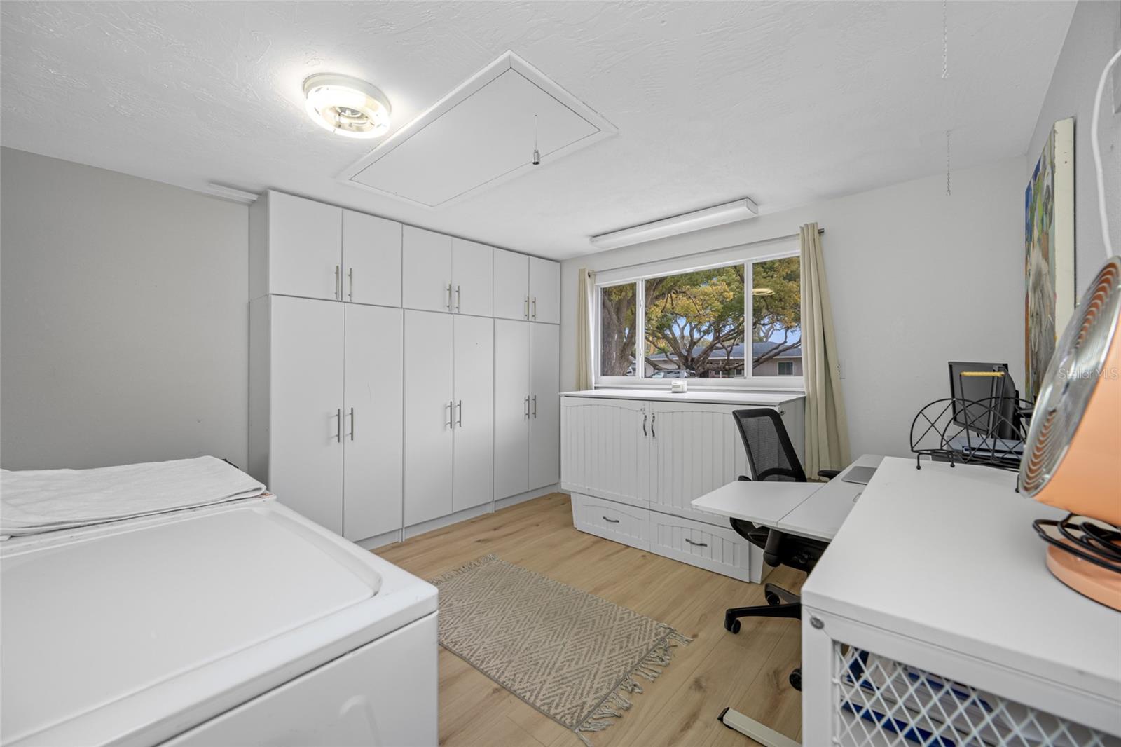 Image 13 of 18 For 1268 Robin Hood Lane