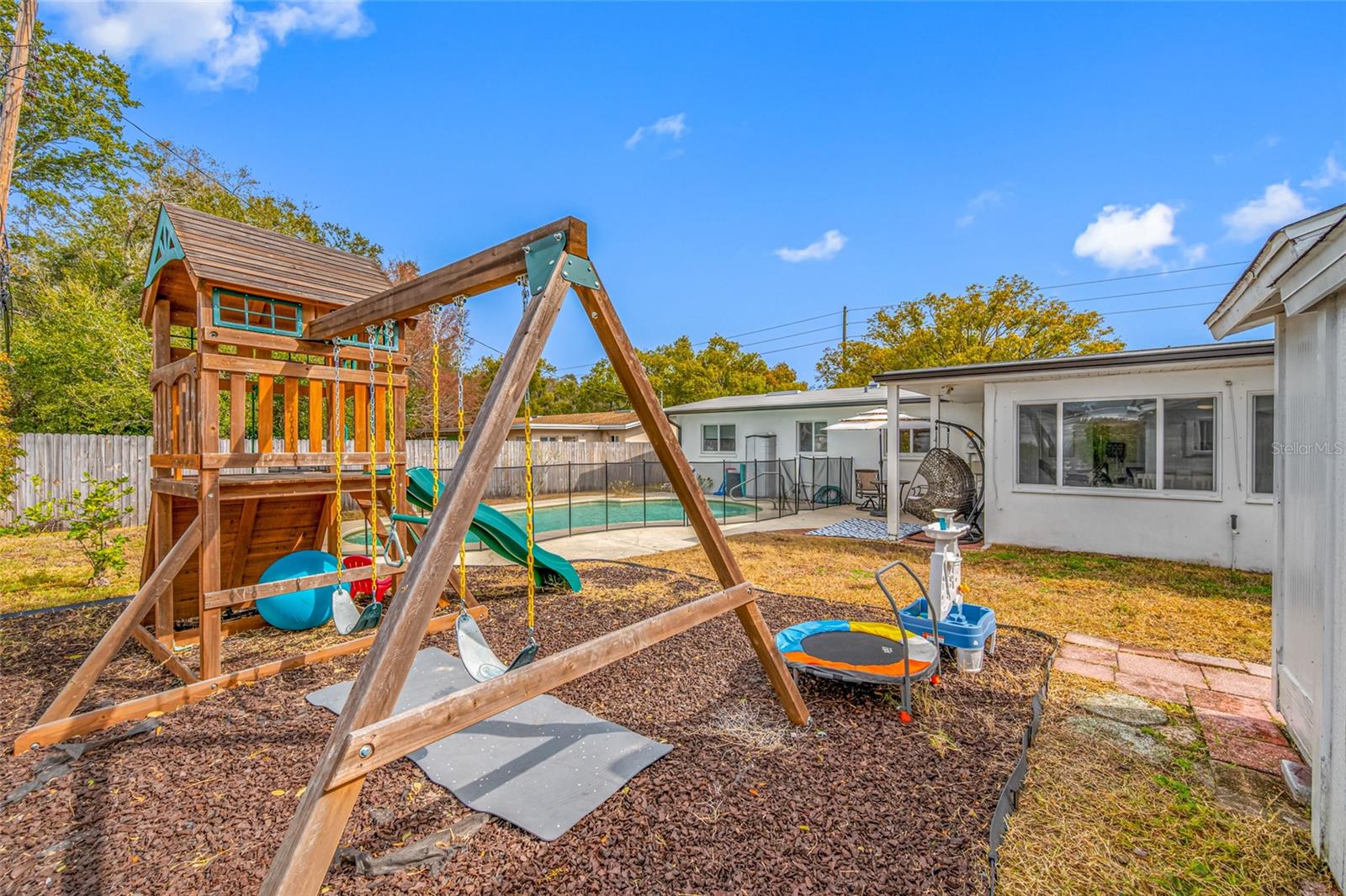 Image 18 of 18 For 1268 Robin Hood Lane