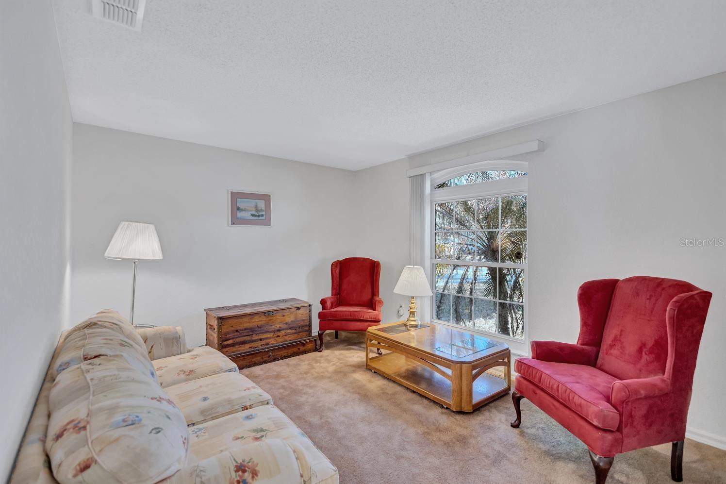 Image 14 of 22 For 317 Carriage Crossing Circle