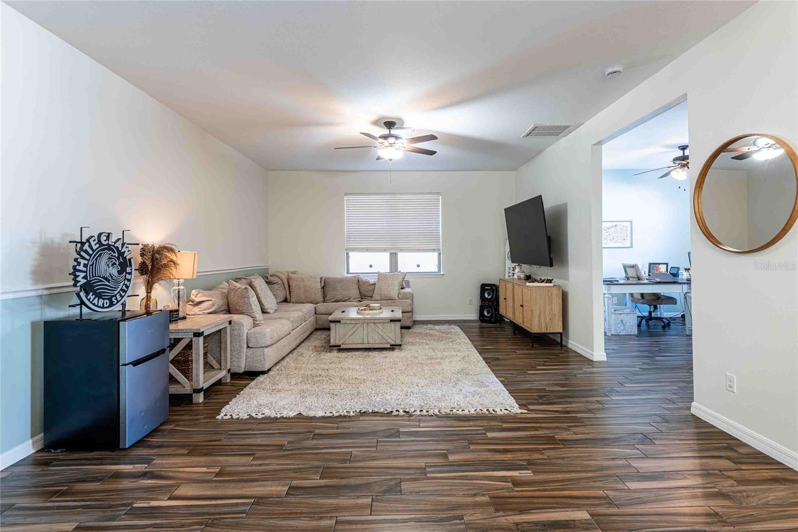 Image 6 of 50 For 6309 Pin Cherry Place