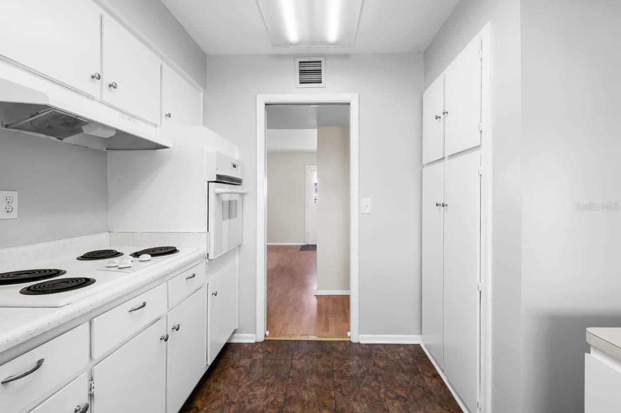 Image 14 of 60 For 1513 Arrowhead Drive