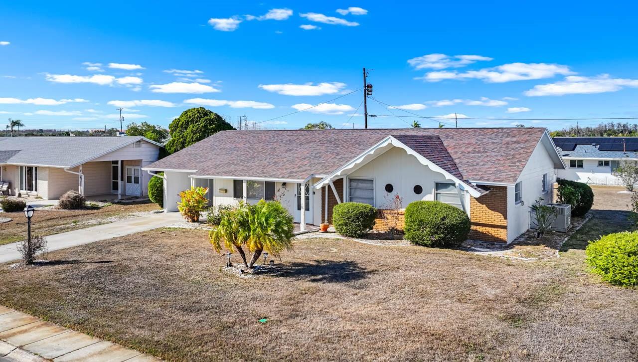 Image 2 of 60 For 1513 Arrowhead Drive