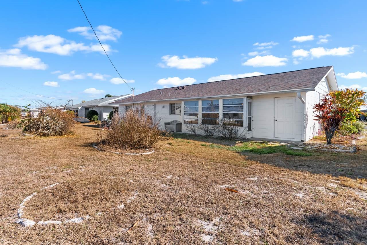 Image 39 of 60 For 1513 Arrowhead Drive