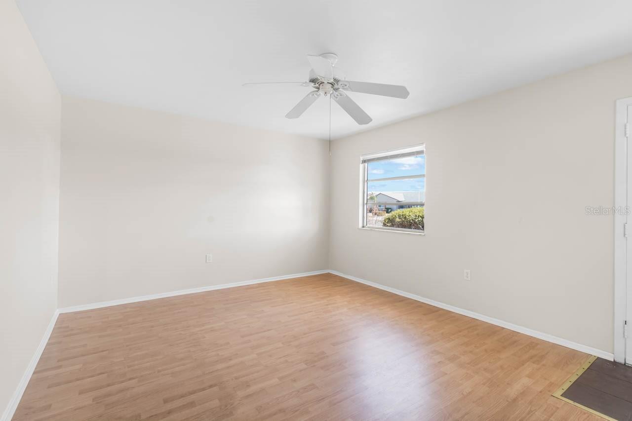 Image 4 of 60 For 1513 Arrowhead Drive