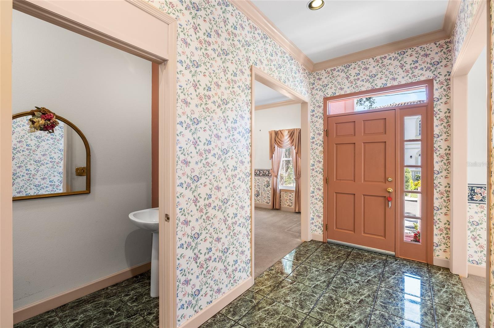 Image 23 of 48 For 6013 Russell Street