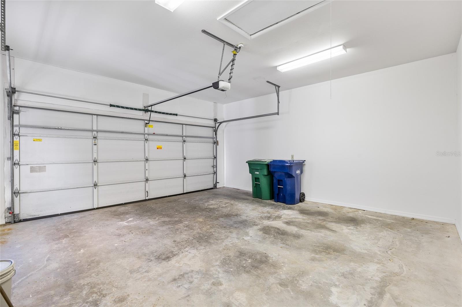 Image 44 of 48 For 6013 Russell Street