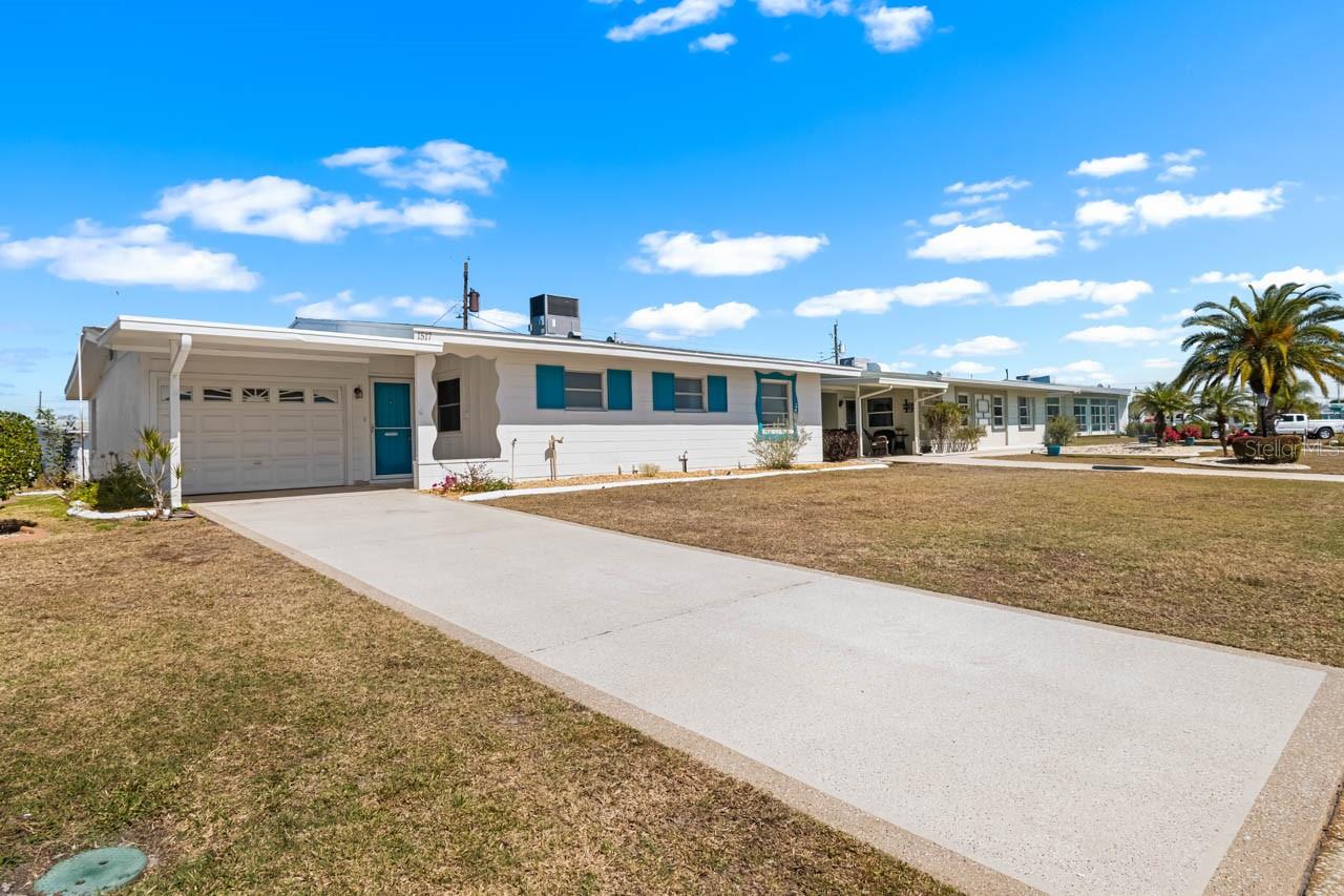 Details for 1517 Chevy Chase Drive, SUN CITY CENTER, FL 33573