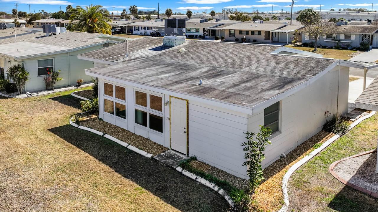 Image 34 of 46 For 1517 Chevy Chase Drive