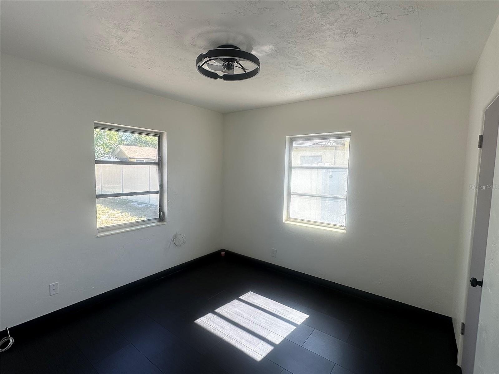 Image 5 of 9 For 4824 Dr Martin Luther King Jr Street S