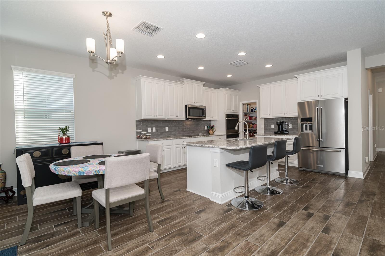 Listing photo id 9 for 16154 Monterey Greens Circle