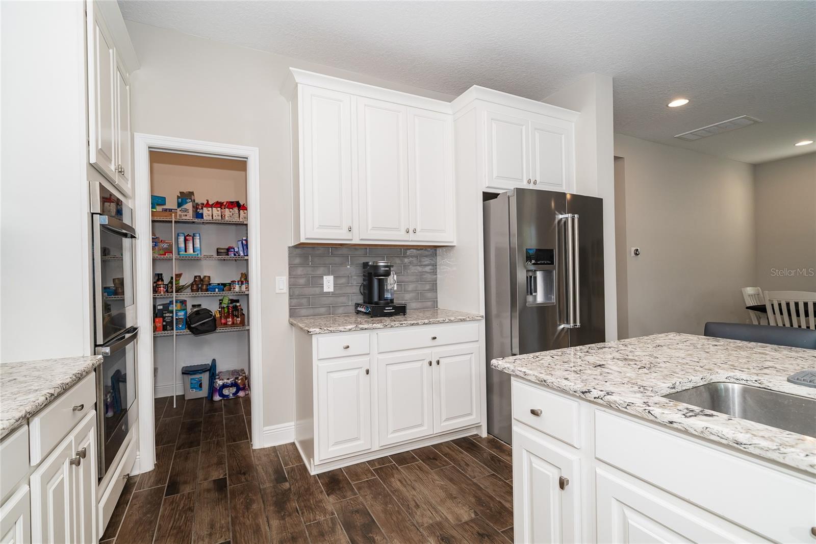 Listing photo id 13 for 16154 Monterey Greens Circle