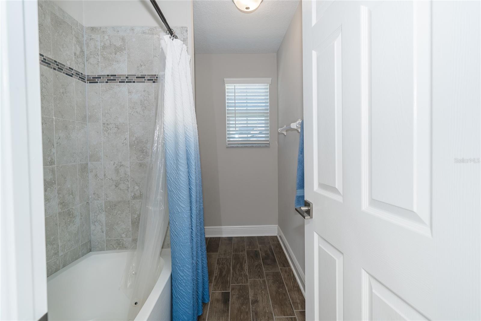 Listing photo id 24 for 16154 Monterey Greens Circle