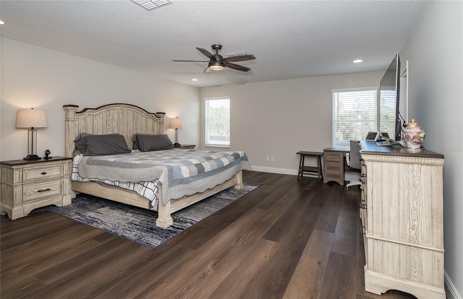 Listing photo id 26 for 16154 Monterey Greens Circle