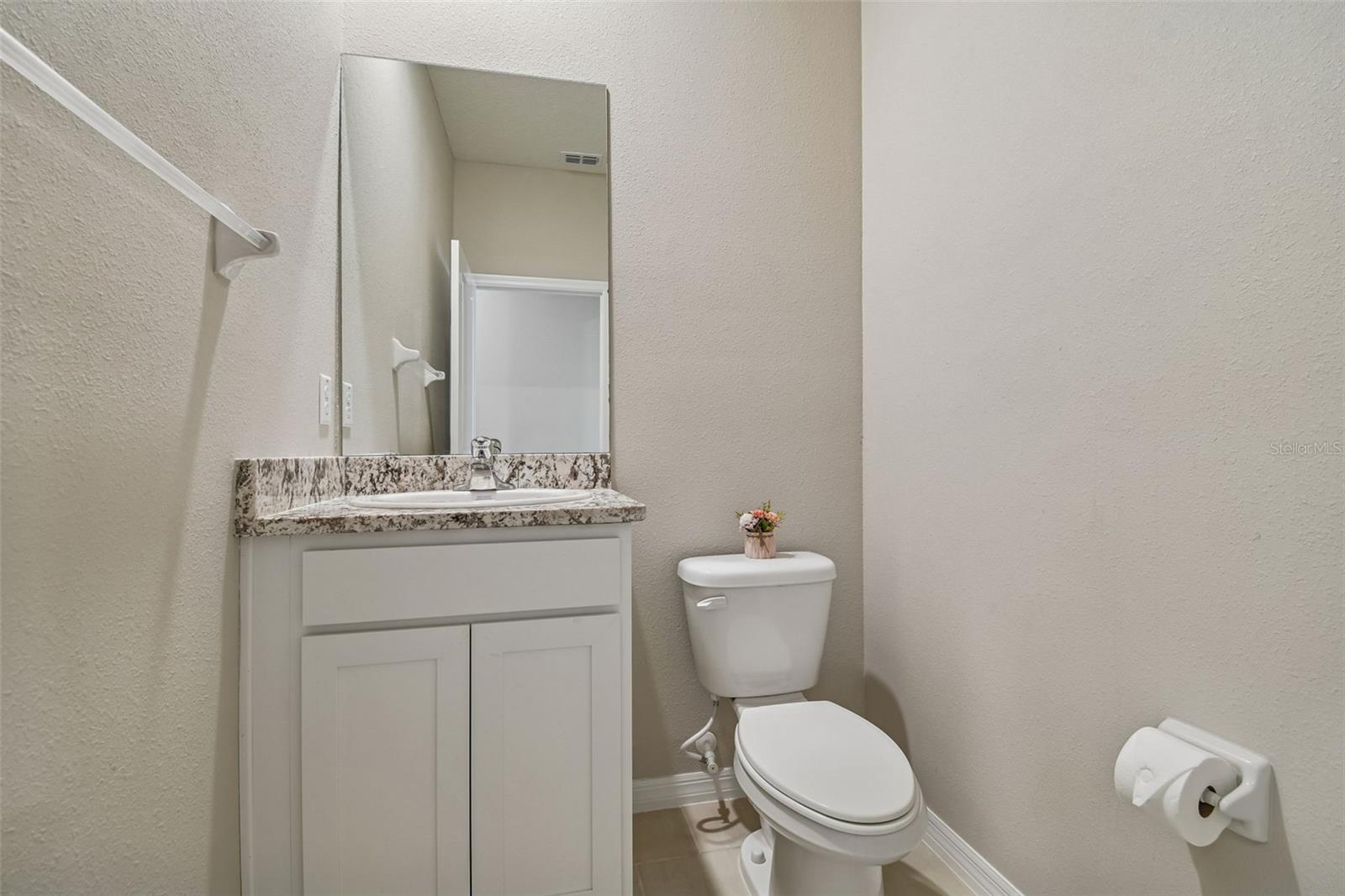 Image 36 of 49 For 12436 Shining Willow Street