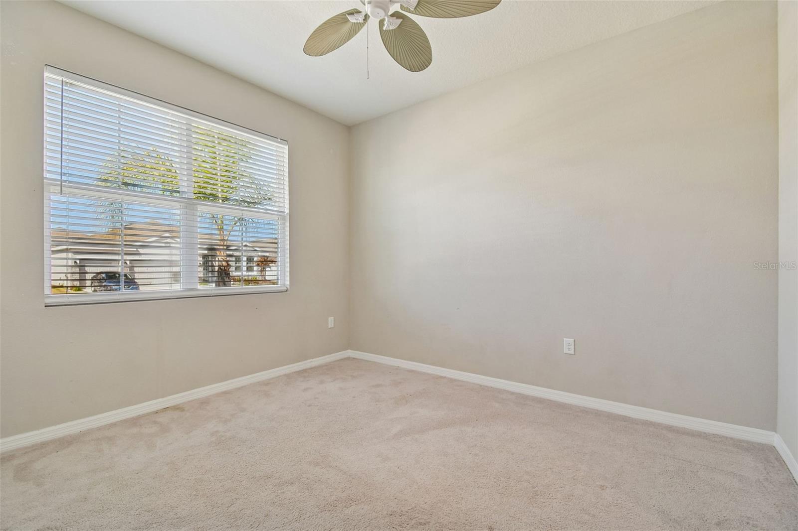 Image 43 of 49 For 12436 Shining Willow Street