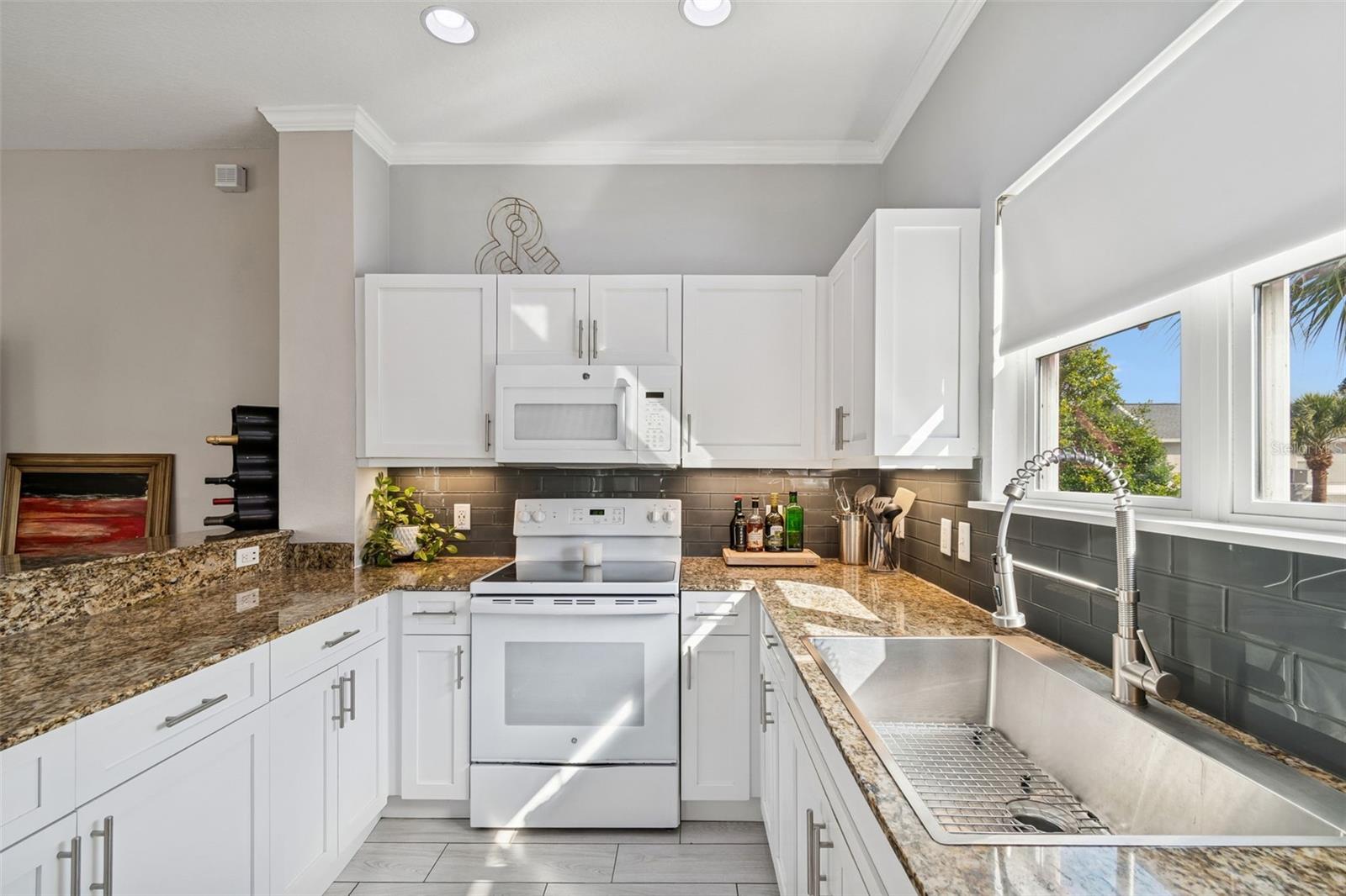 Image 4 of 66 For 5321 Escena Court