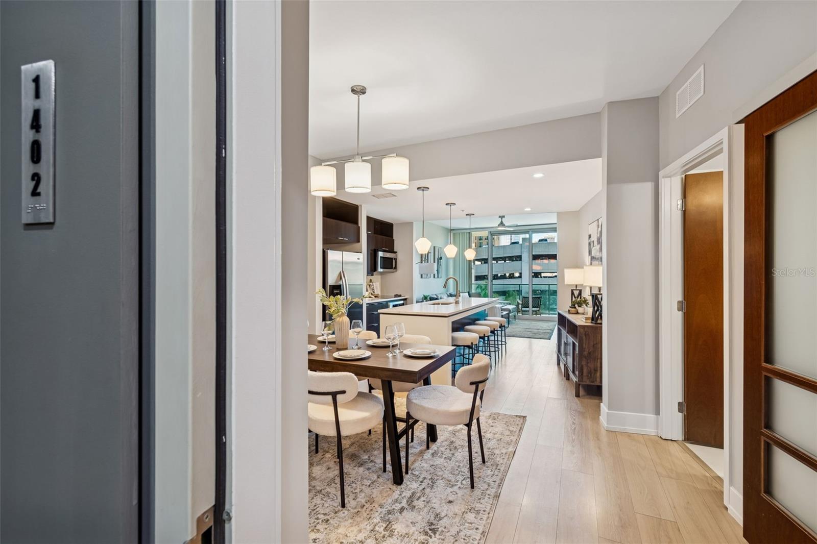 Listing photo id 1 for 111 12th Street 1402