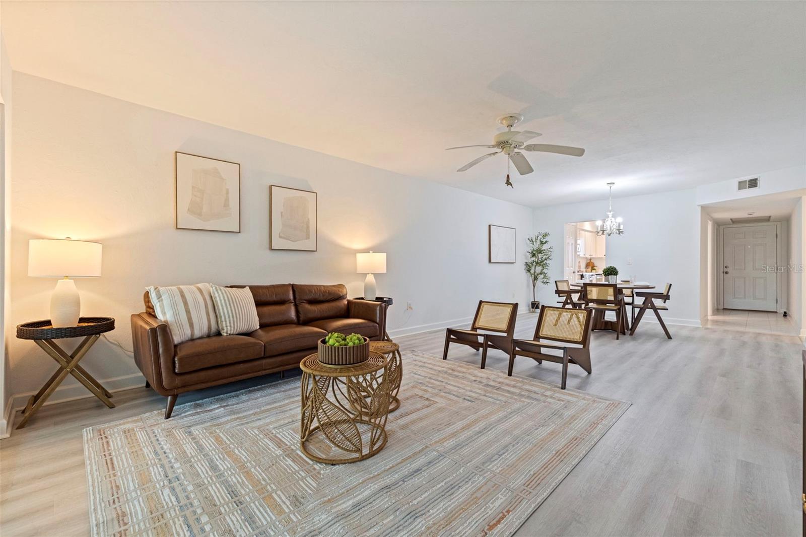 Image 13 of 31 For 4480 Overlook Drive Ne 10