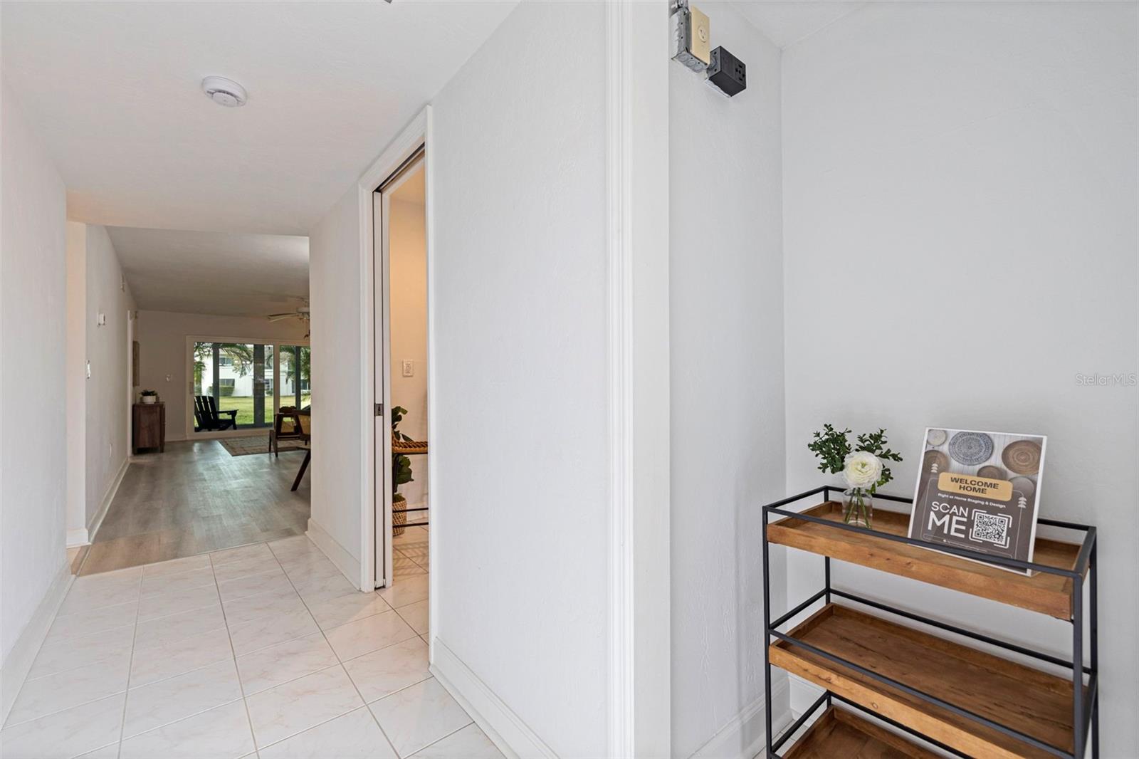 Image 17 of 31 For 4480 Overlook Drive Ne 10