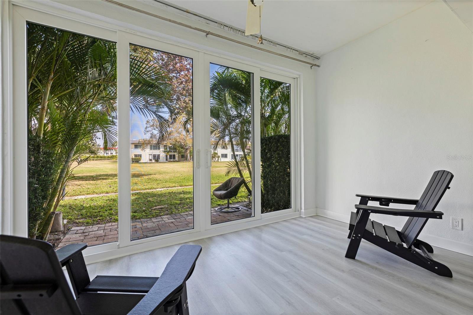 Image 18 of 31 For 4480 Overlook Drive Ne 10