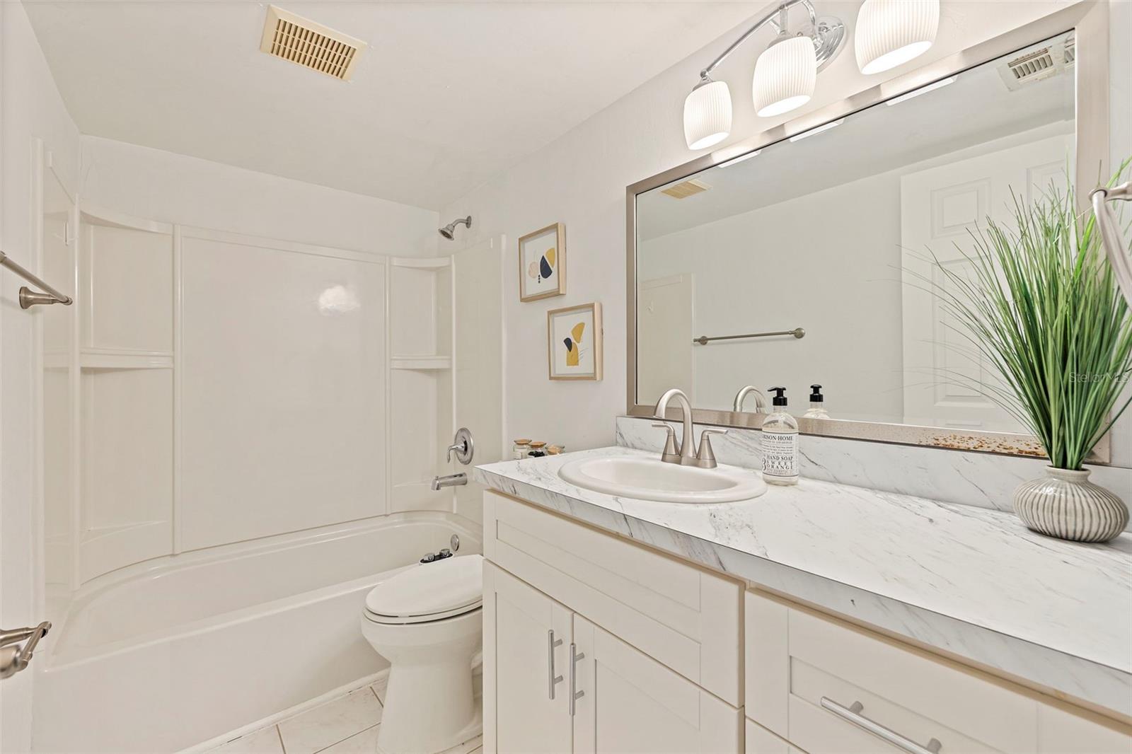 Image 23 of 31 For 4480 Overlook Drive Ne 10