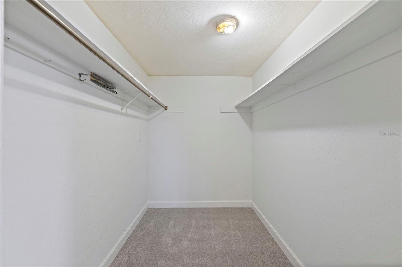 Image 9 of 31 For 4480 Overlook Drive Ne 10