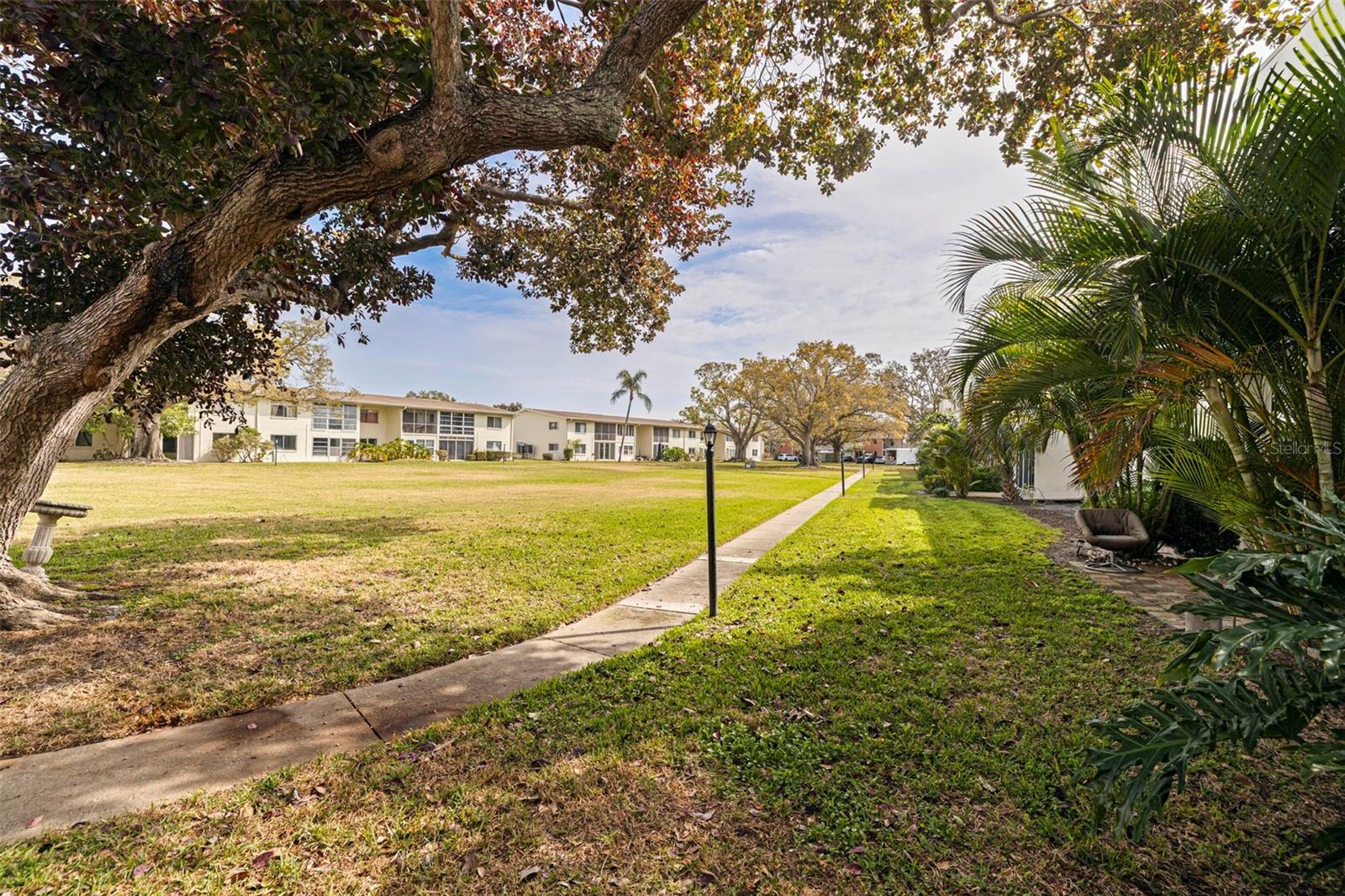 Image 22 of 24 For 4480 Overlook Drive Ne 12