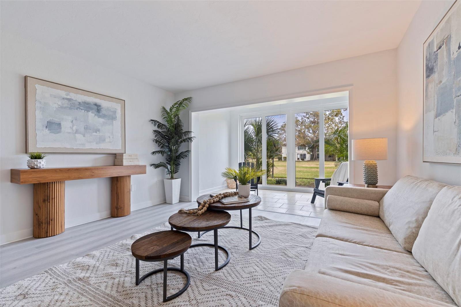 Image 3 of 24 For 4480 Overlook Drive Ne 12