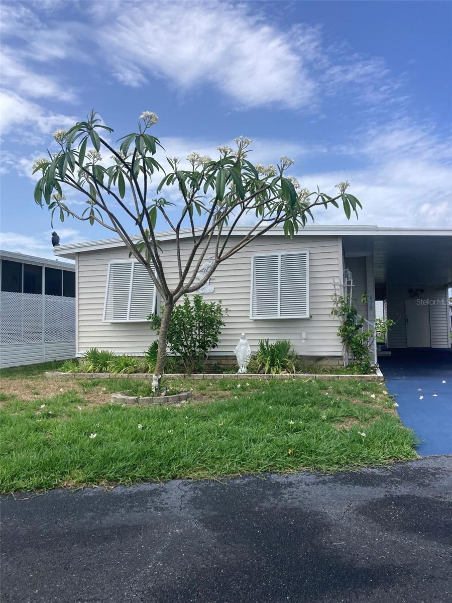 Details for 678 Mount Madison Avenue Ne 661, ST PETERSBURG, FL 33702