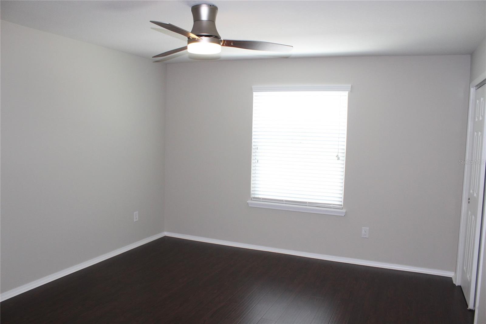 Image 14 of 27 For 4906 White Sanderling Court