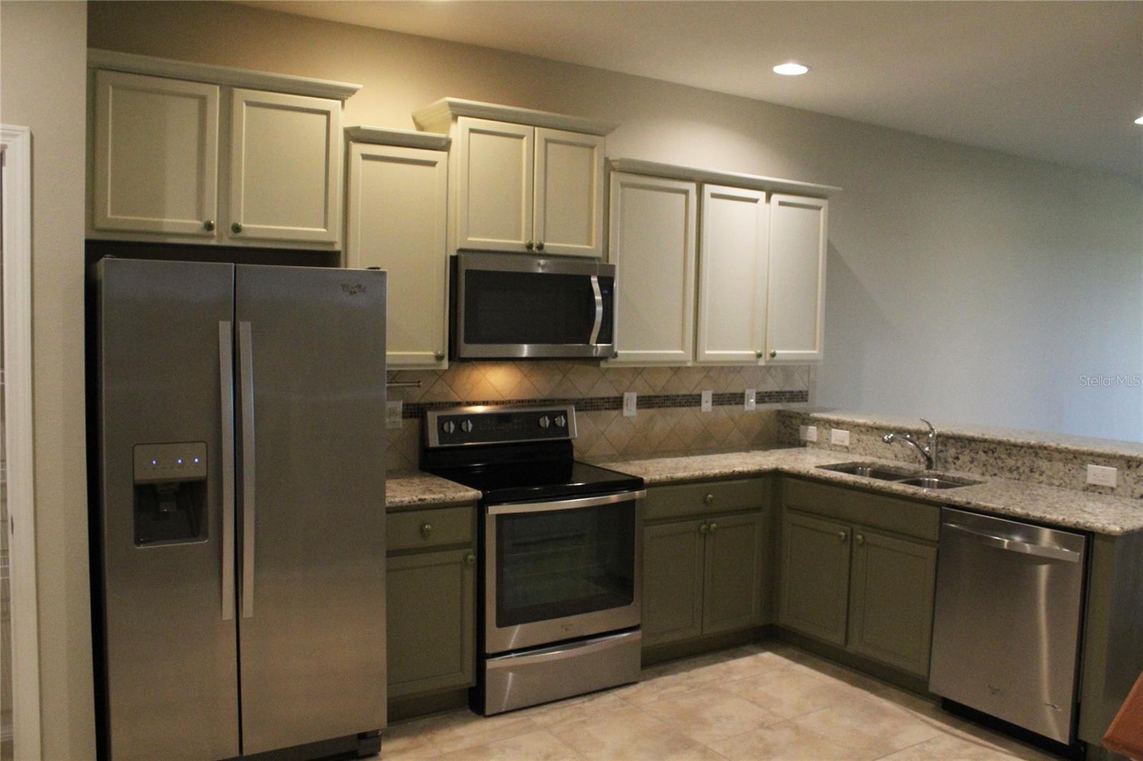 Image 4 of 27 For 4906 White Sanderling Court