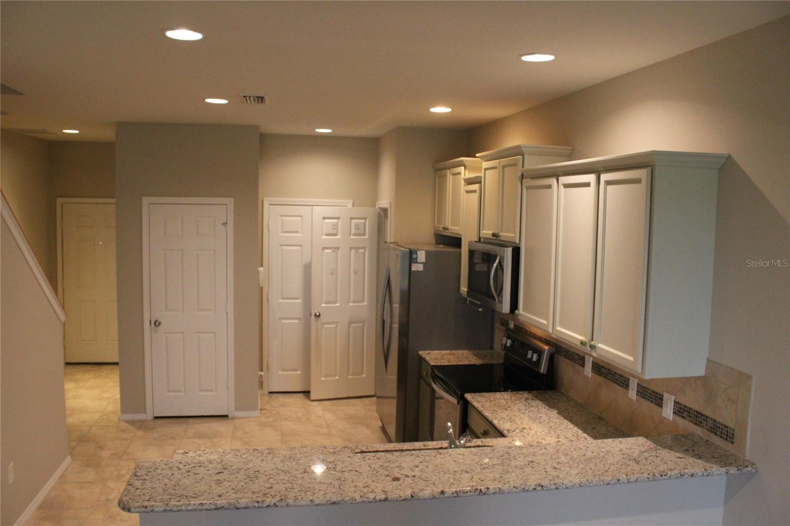 Image 5 of 27 For 4906 White Sanderling Court