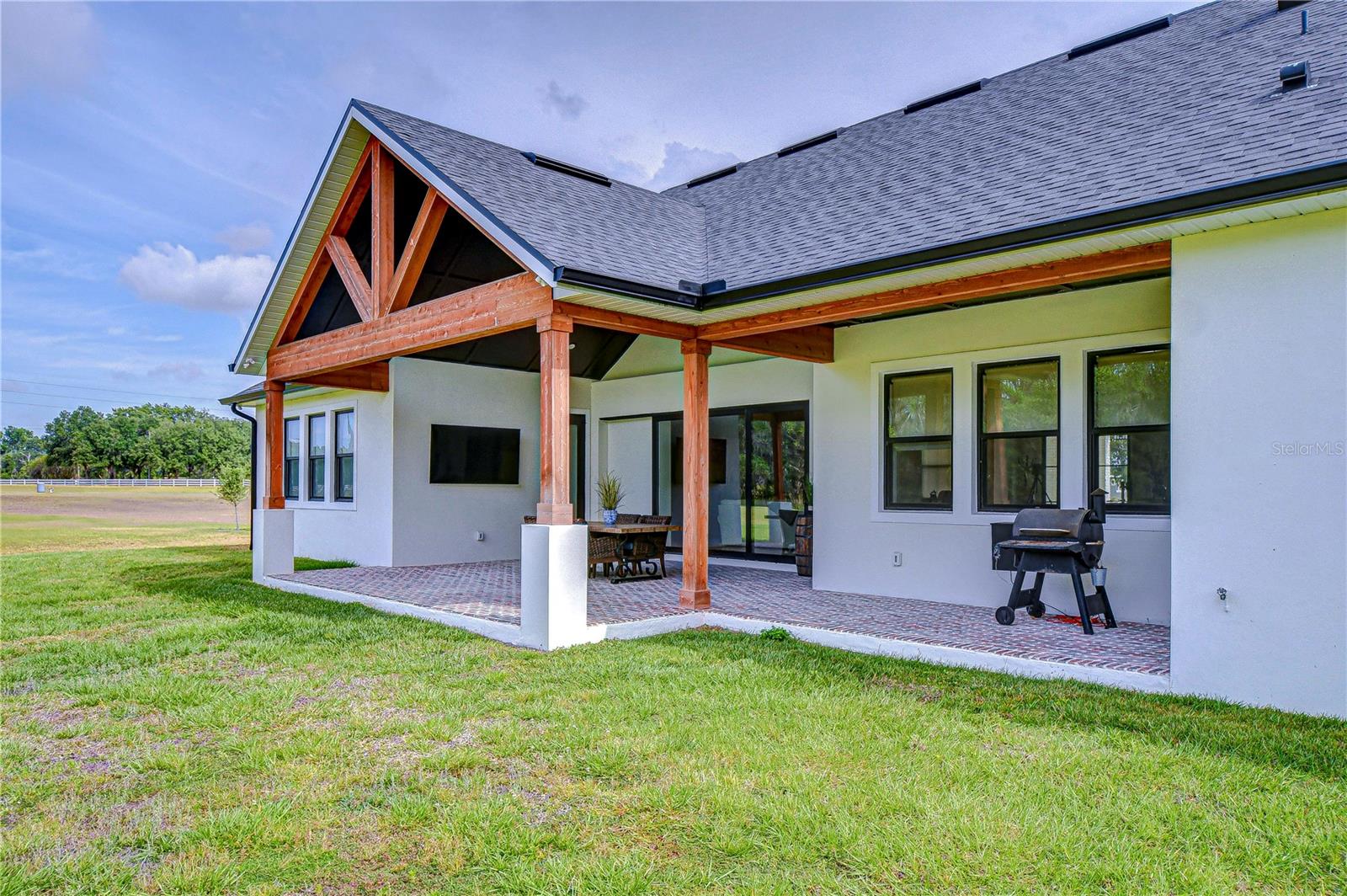 Image 4 of 50 For 111 Alafia Estates Lane