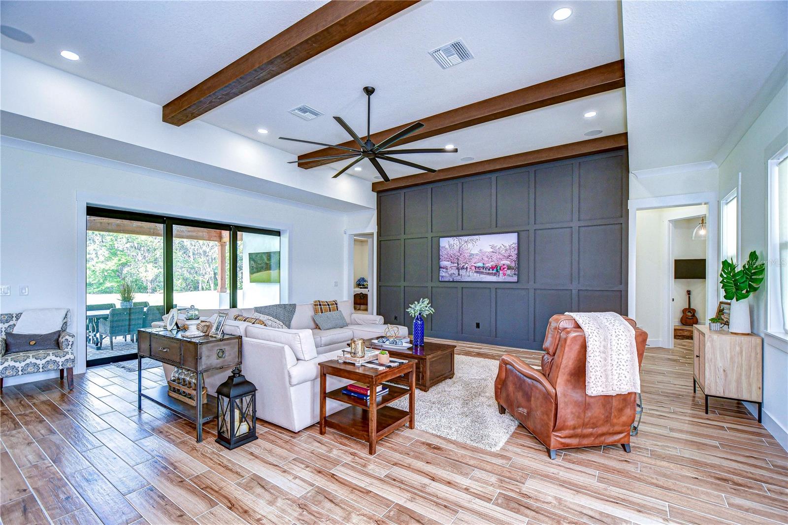 Image 9 of 50 For 111 Alafia Estates Lane