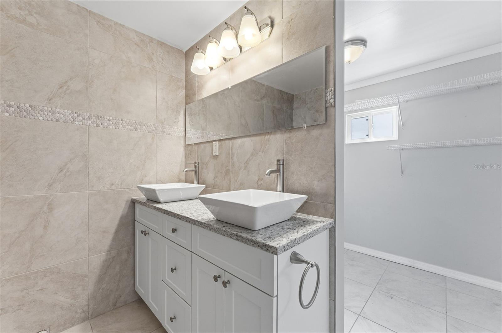 Image 17 of 45 For 2526 Cordelia Street