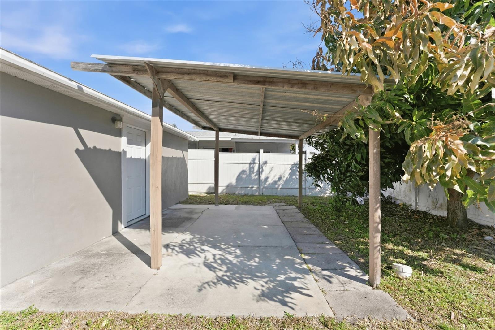 Image 42 of 45 For 2526 Cordelia Street