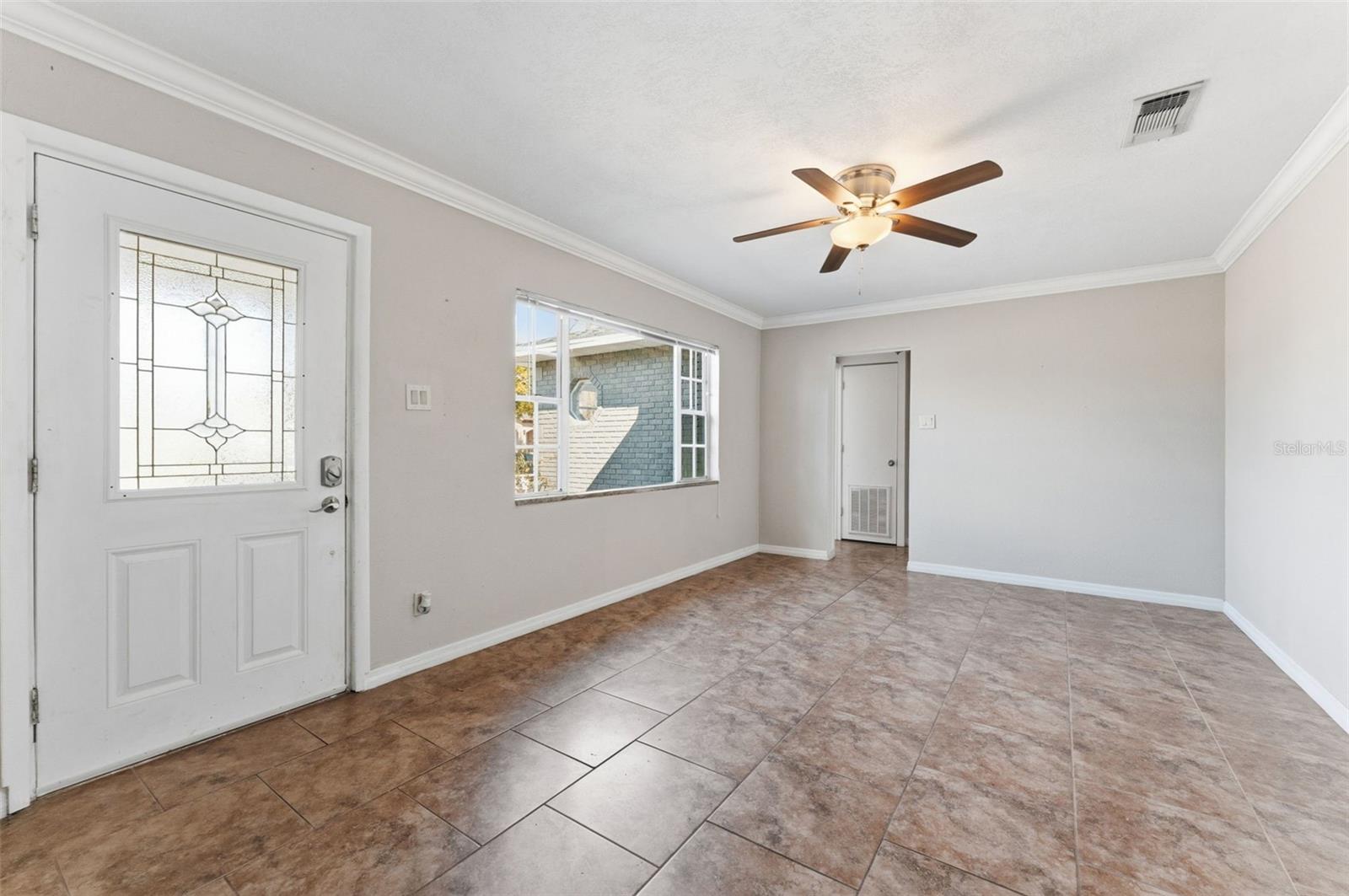 Image 7 of 45 For 2526 Cordelia Street