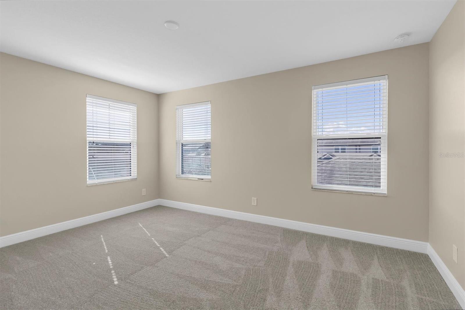 Image 20 of 74 For 12580 Rangeland Boulevard