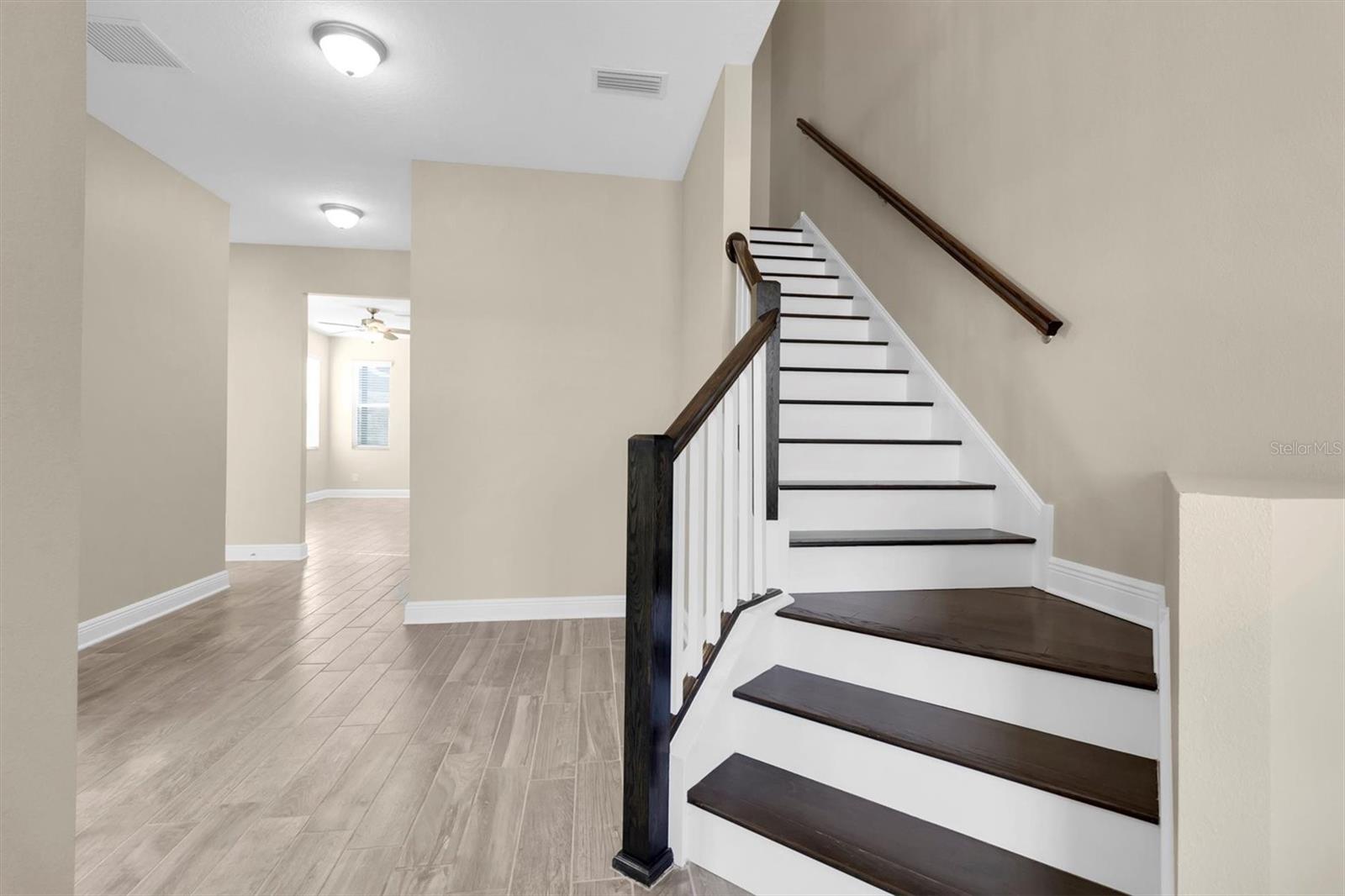 Image 5 of 74 For 12580 Rangeland Boulevard