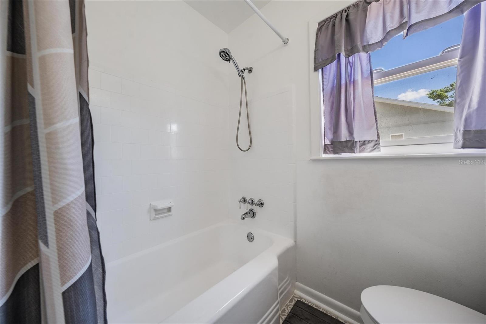 Image 24 of 33 For 7307 Highland Avenue