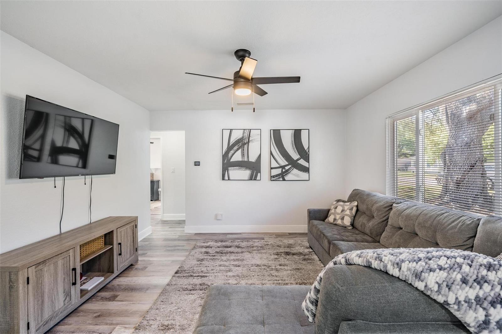 Image 6 of 33 For 7307 Highland Avenue