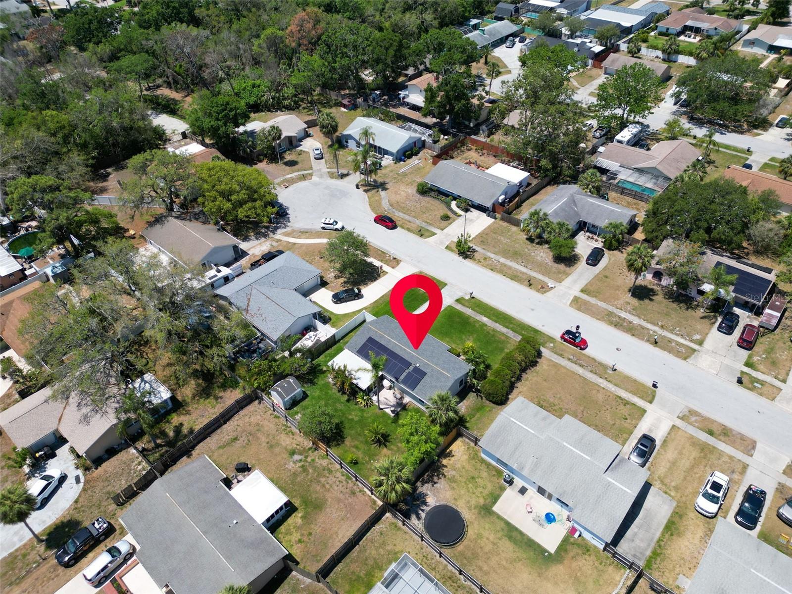 Listing photo id 34 for 1011 Coldstream Court