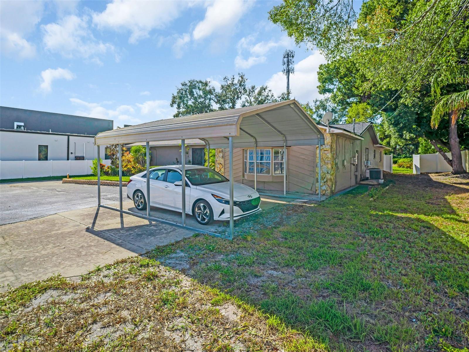 Listing photo id 47 for 3061 Alt 19  