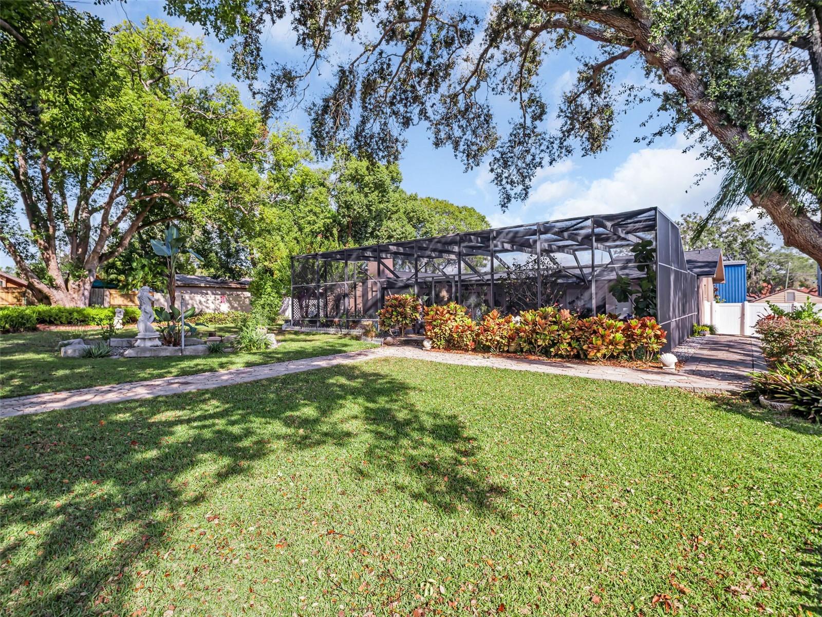 Listing photo id 54 for 3061 Alt 19  