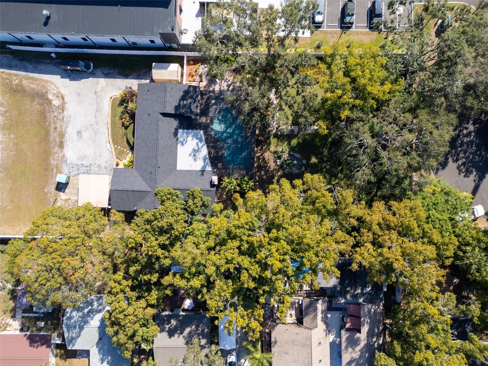 Listing photo id 66 for 3061 Alt 19  