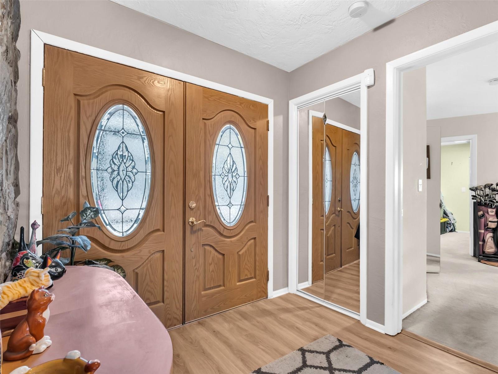 Listing photo id 5 for 3061 Alt 19  