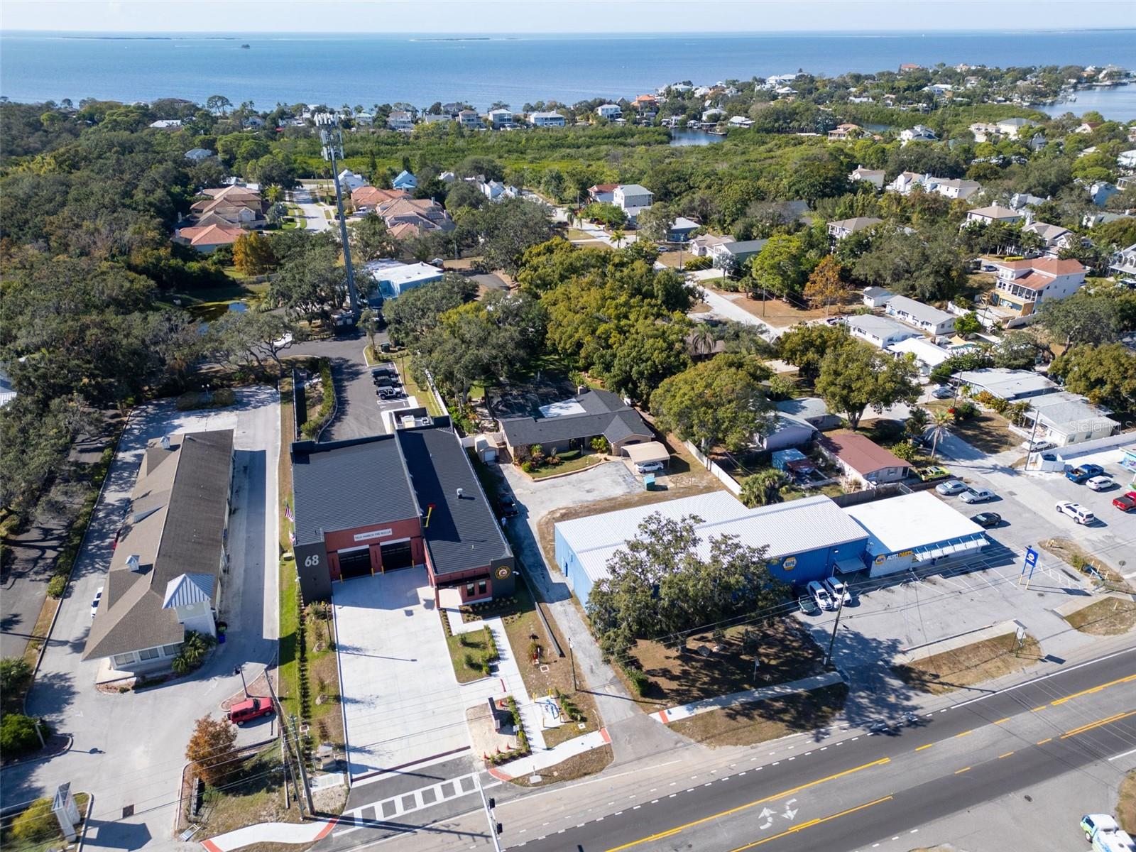 Listing photo id 76 for 3061 Alt 19  