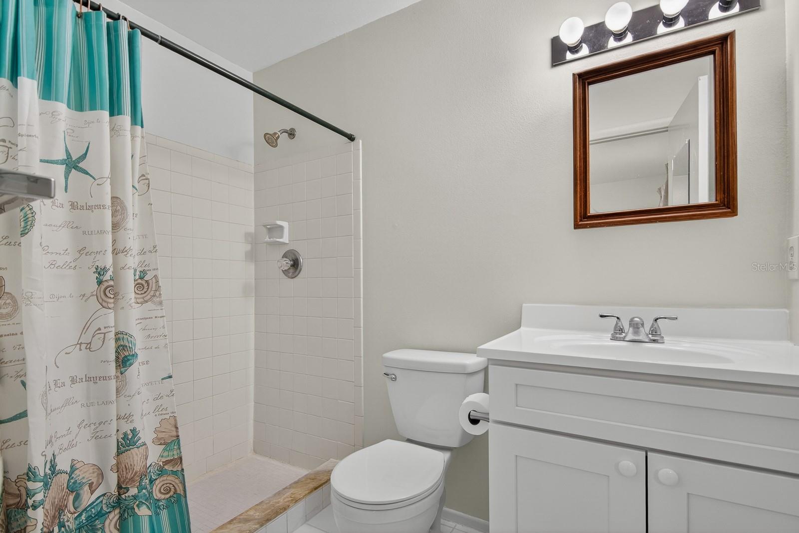 Listing photo id 19 for 13816 Pathfinder Drive