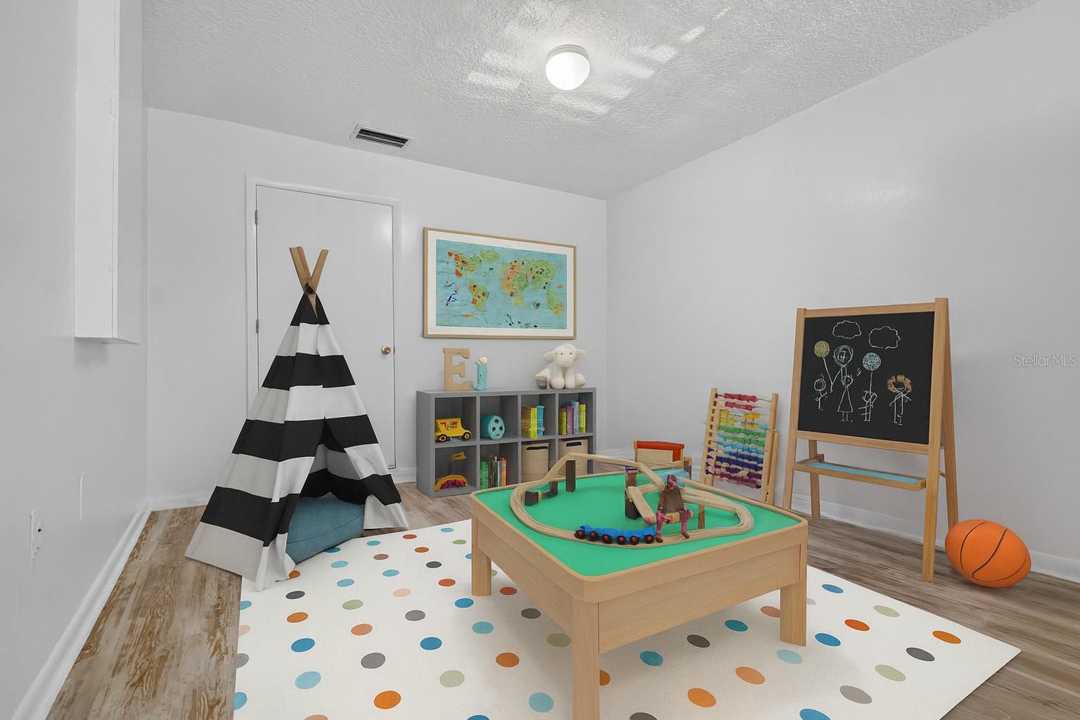 Listing photo id 26 for 13816 Pathfinder Drive