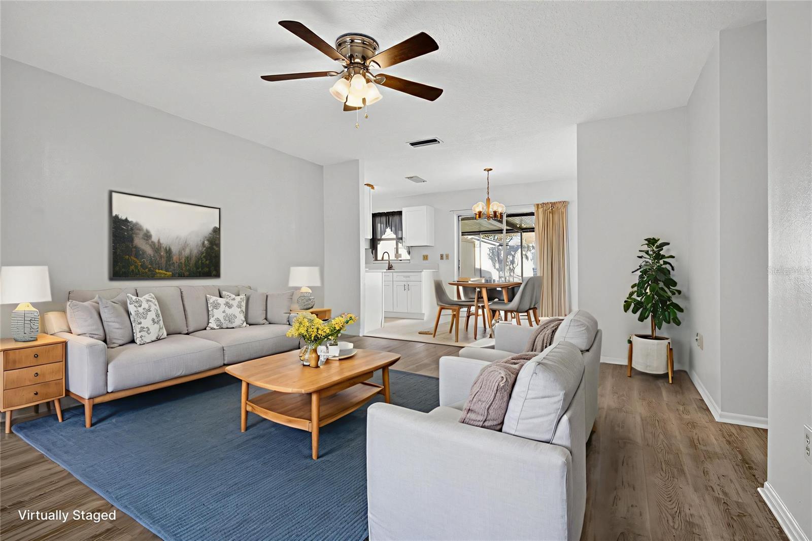 Listing photo id 7 for 13816 Pathfinder Drive